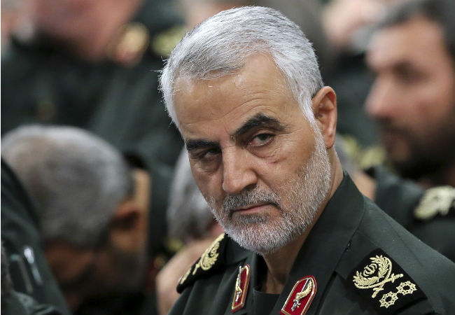 Irán emite orden de arresto contra Trump por asesinato del general Soleimaní General Qasem Soleimaní, comandante iraní muerto en un bombardeo selectivo de EE.UU. el 3 de enero en Bagdad. Fotos: EFE/Archivo.