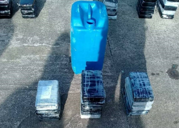 La cocaína iba oculta en tanques de gasolina. Fotos: Diómedes Sánchez S.