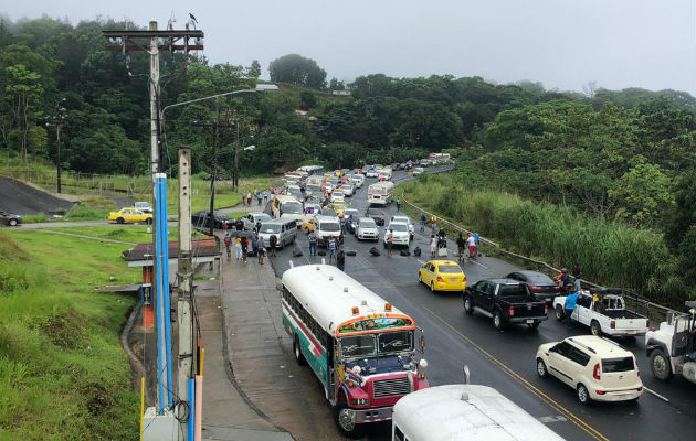 El tranque culminó aproximadamente a las 2:00 p.m. de este lunes. Foto: Diómedes Sánchez S. El tranque culminó aproximadamente a las 2:00 p.m. de este lunes. Foto: Diómedes Sánchez S.