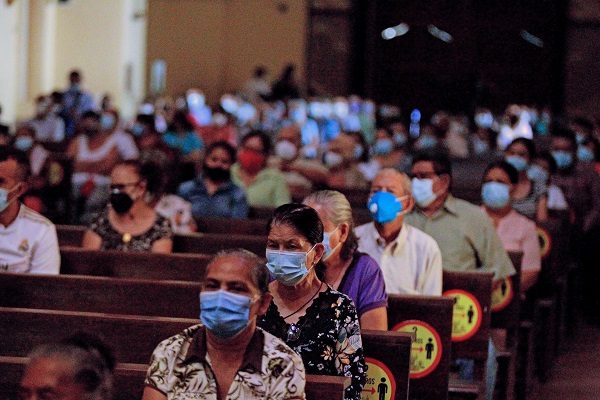 La pérdida de un ser querido, a veces, ha supuesto que no nos pudiéramos despedir de él durante la pandemia. La pérdida de un ser querido, a veces, ha supuesto que no nos pudiéramos despedir de él durante la pandemia.