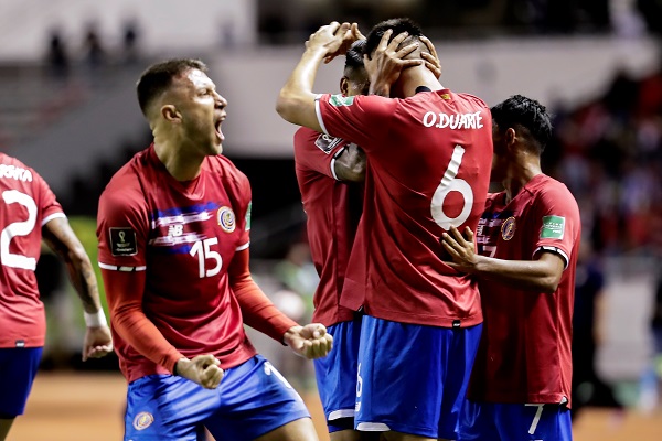 Costa Rica se impuso en casa 2-1 ante Honduras. Foto: EFE Costa Rica se impuso en casa 2-1 ante Honduras. Foto: EFE