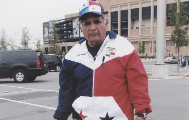 "Nicho" Morales es considerado uno de los grandes en narración deportiva en Veraguas. Foto: Melquiades Vásquez "Nicho" Morales es considerado uno de los grandes en narración deportiva en Veraguas. Foto: Melquiades Vásquez