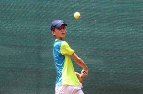 Jorge Corro en la U14. Foto: Cortesía Jorge Corro en la U14. Foto: Cortesía