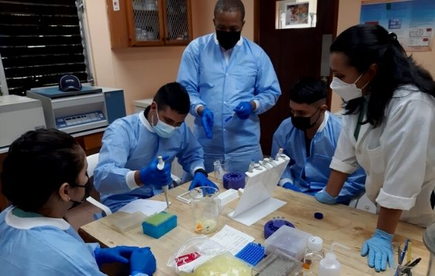 La combinación entre covid-19 y tuberculosis, no es de mayor preocupación, aclara el investigador y presidente de Asociación Panameña Antituberculosa (OPAT), Amador Goodridge. Foto:Cortesía