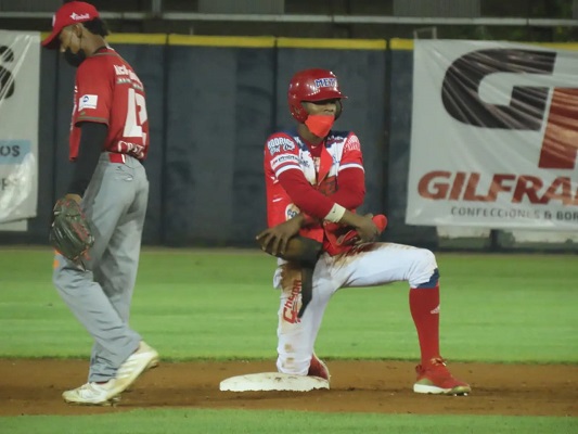 Metro venció a Chiriquí en el primer partido. Foto:Fedebeis Metro venció a Chiriquí en el primer partido. Foto:Fedebeis