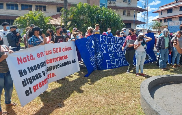 Los resientes de Natá exigen ser incluidos en el presupuesto. Los resientes de Natá exigen ser incluidos en el presupuesto.