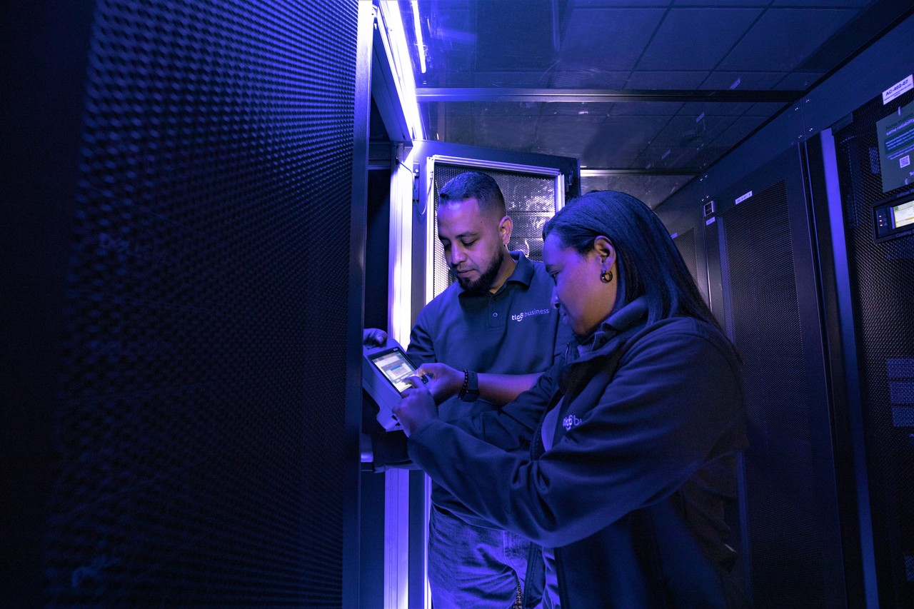 tigo_data_center_5_easy-resize.com__1.jpg tigo_data_center_5_easy-resize.com__1.jpg