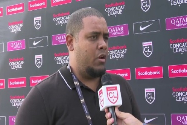 Francisco Perlo, técnico del Tauro FC. Francisco Perlo, técnico del Tauro FC.