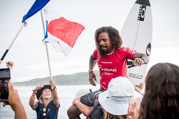 Panamá logro obtener la presea de plata con la maravillosa actuación de Jean Carlos González en la categoría Open Masculino de Short Board o Tabla Corta. Panamá logro obtener la presea de plata con la maravillosa actuación de Jean Carlos González en la categoría Open Masculino de Short Board o Tabla Corta.