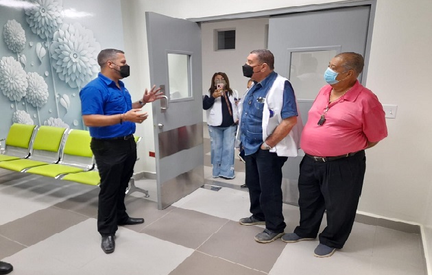 Se realizan reuniones periódicas de acercamiento con representantes de los pacientes y familiares, para lograr materializar ese gran sueño de la población de las provincias de Herrera y Los Santos. Foto. Thays Dom´nguez Se realizan reuniones periódicas de acercamiento con representantes de los pacientes y familiares, para lograr materializar ese gran sueño de la población de las provincias de Herrera y Los Santos. Foto. Thays Dom´nguez