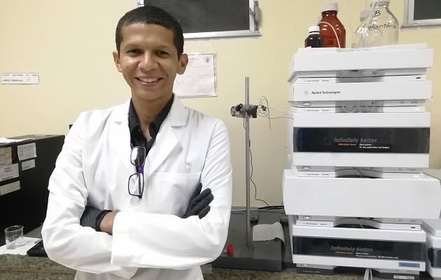 unachi-investigador-panama.jpg José Troestch realizó la investigación como parte del trabajo de maestría en la maestría en Ciencias Químicas con Énfasis en Inocuidad Alimentaria.