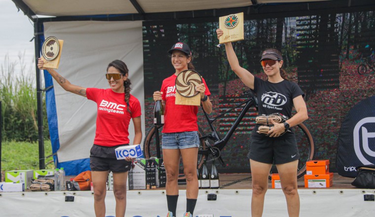 Cristina Mata, subió a los más alto del podium. Cruce del Istmo Cristina Mata, subió a los más alto del podium. Cruce del Istmo