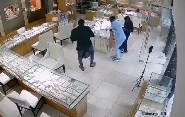 En el robo de los Rolex en Soho Mall, los delincuentes se hicieron pasar por actores. Archivo. En el robo de los Rolex en Soho Mall, los delincuentes se hicieron pasar por actores. Archivo.