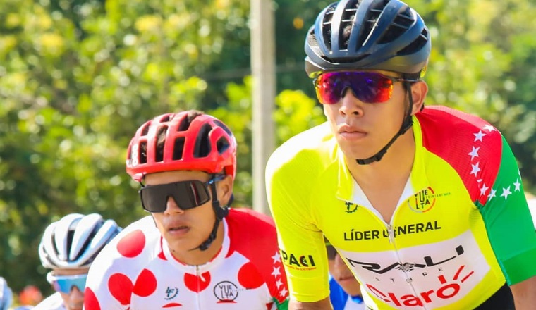 Franklin Archibold (izq.) ganó la Vuelta a Chiriquí en el 2019. Foto:Fepaci Franklin Archibold (izq.) ganó la Vuelta a Chiriquí en el 2019. Foto:Fepaci