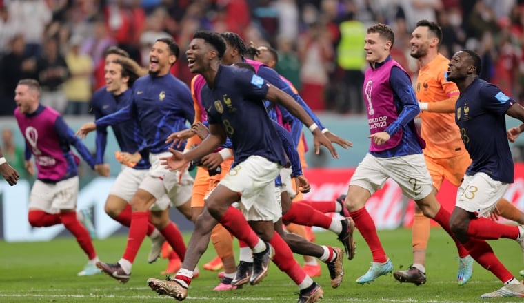 Jugadores de Francia festejan su boleto a la final. Foto:EFE Jugadores de Francia festejan su boleto a la final. Foto:EFE