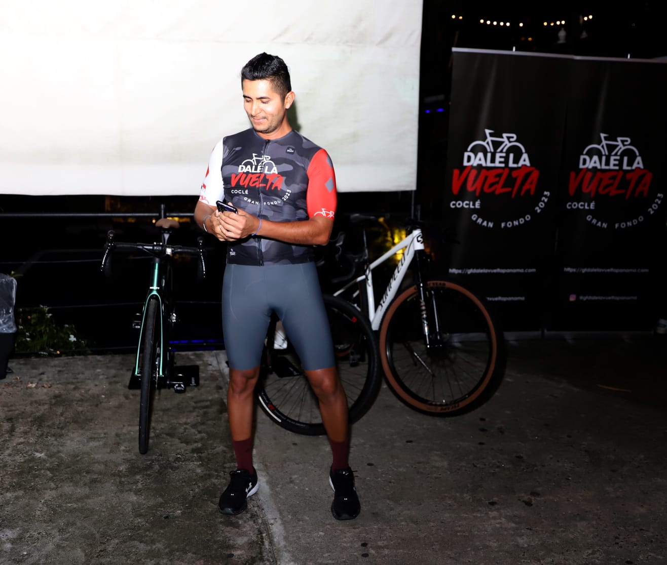 pedal5.jpg pedal5.jpg