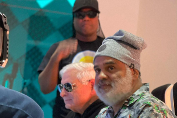 Dj Black, Ricardo Martinelli y Elian Davis. Foto: Instagram / @ricardomartinelli99 Dj Black, Ricardo Martinelli y Elian Davis. Foto: Instagram / @ricardomartinelli99