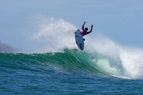 Jean Carlos 'Oli' González Camarena, una de las esperanza de Panamá en los Panamericanos de Surf. Foto: Cortesía Jean Carlos 'Oli' González Camarena, una de las esperanza de Panamá en los Panamericanos de Surf. Foto: Cortesía