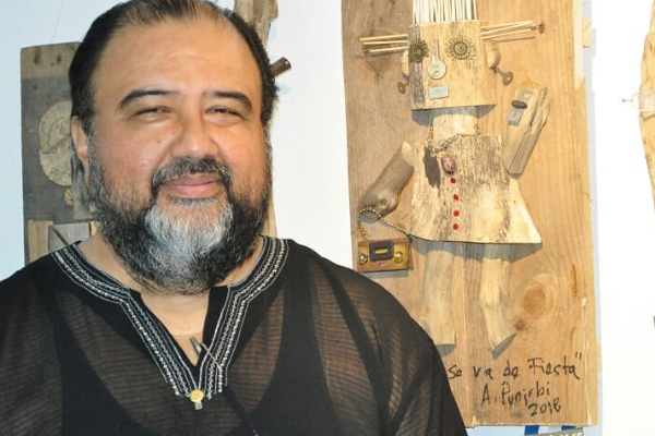 Antonio Singh, gestor cultural y director ejecutivo de Arte Espacio Chiriquí. Foto: Instagram / @apunjabipanama Antonio Singh, gestor cultural y director ejecutivo de Arte Espacio Chiriquí. Foto: Instagram / @apunjabipanama