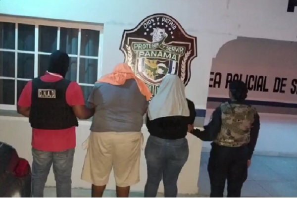 El hombre y la mujer se enfrentarán a un Juez de Garantías. Foto. Proteger y Servir El hombre y la mujer se enfrentarán a un Juez de Garantías. Foto. Proteger y Servir