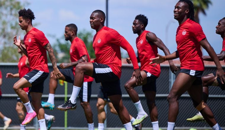 Jugadores de Canadá durante el entrenamientos en Las Vegas. Foto: Tw Jugadores de Canadá durante el entrenamientos en Las Vegas. Foto: Twitter