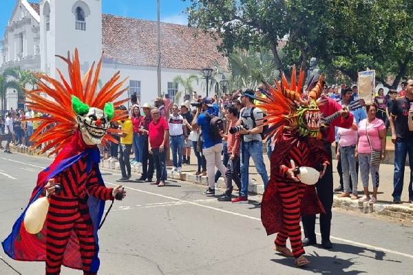 Las actividades iniciaron el sábado 3 de junio y culminarán el 17 de junio, a lo largo de estas fechas se mezclará lo religioso y lo tradicional. Foto. Thays Domínguez Las actividades iniciaron el sábado 3 de junio y culminarán el 17 de junio, a lo largo de estas fechas se mezclará lo religioso y lo tradicional. Foto. Thays Domínguez