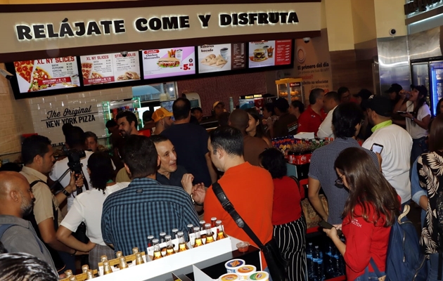 sbarro_vcalle50_pa.jpg sbarro_vcalle50_pa.jpg