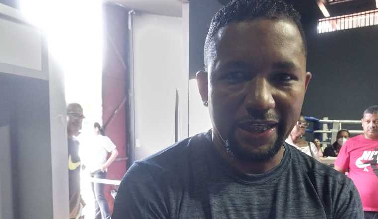 Ricardo 'El Maestrito' Córdoba, entrenador del Equipo Azul. Foto: Jaime Chávez Ricardo 'El Maestrito' Córdoba, entrenador del Equipo Azul. Foto: Jaime Chávez