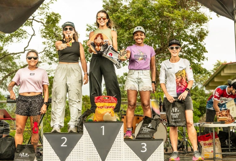 Avilés y Cianca se ganaron el derecho a competir por Panamá, tras ganar el pasado 19 de mayo los 42 kilómetros en la primera edición de la 'Ultra Panamá Series'. Foto: Cortesía Avilés y Cianca se ganaron el derecho a competir por Panamá, tras ganar el pasado 19 de mayo los 42 kilómetros en la primera edición de la 'Ultra Panamá Series'. Foto: Cortesía