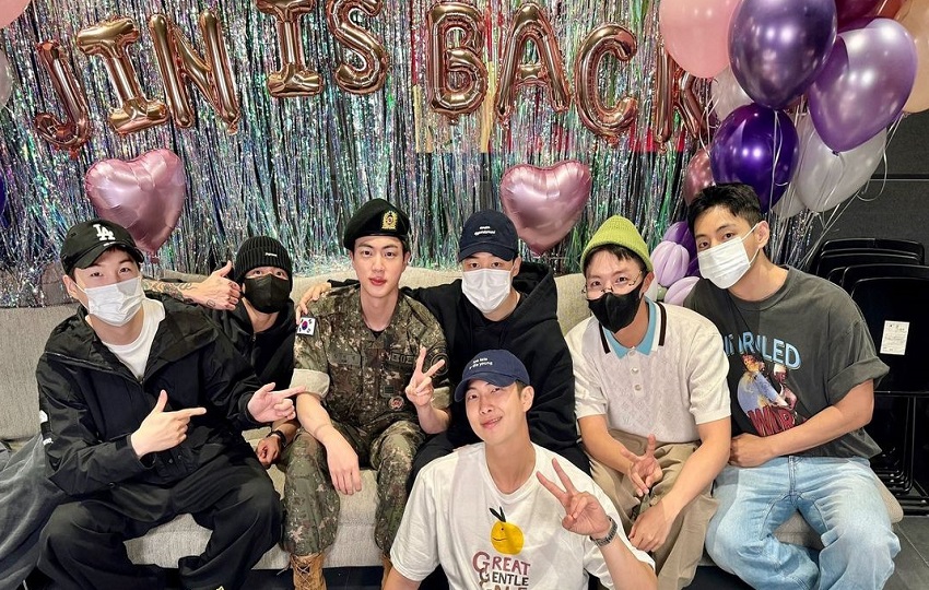 Reencuentro anticipado de BTS. Foto: @bighit_ent Reencuentro anticipado de BTS. Foto: @bighit_ent