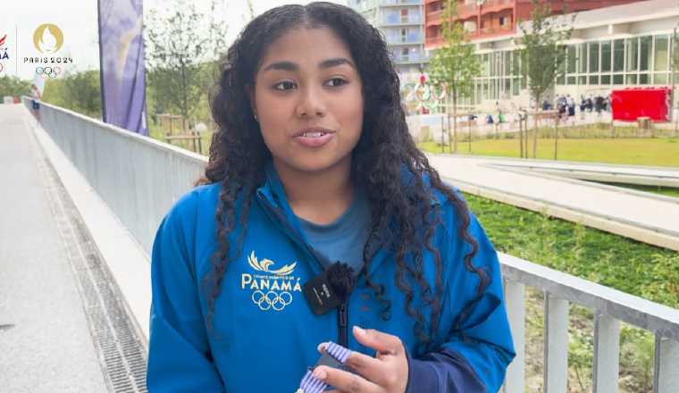 La gimnasta Hillary Heron. La gimnasta Hillary Heron.