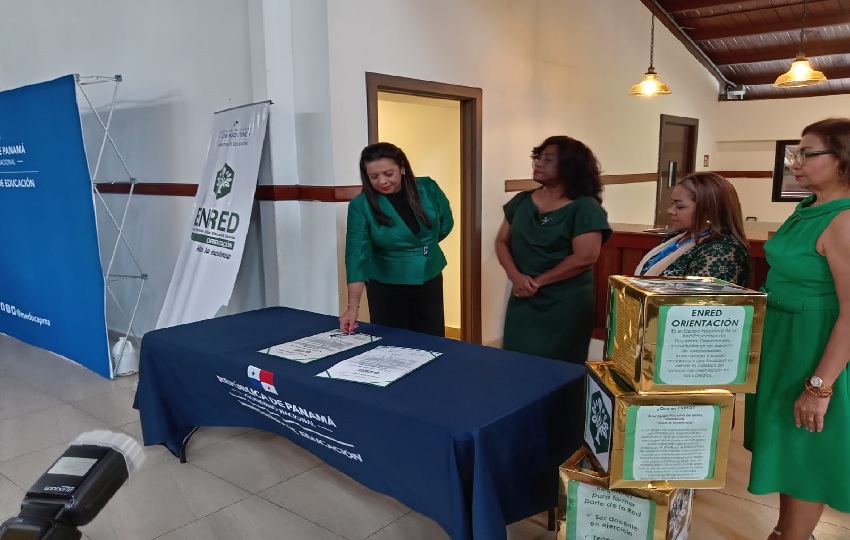 Lanzamiento oficial de la Red Nacional de Docentes de Orientación. Lanzamiento oficial de la Red Nacional de Docentes de Orientación.