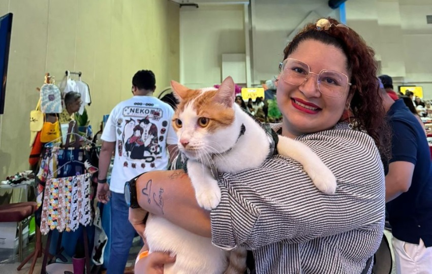 Varias Karens asistieron con sus gatos. Foto: Instagram / @michifestpanama Varias Karens asistieron con sus gatos. Foto: Instagram / @michifestpanama