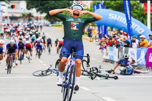Franklin Archibold gana la sexta y última etapa del Tour de Panamá. Foto: Fepaci Franklin Archibold gana la sexta y última etapa del Tour de Panamá. Foto: Fepaci