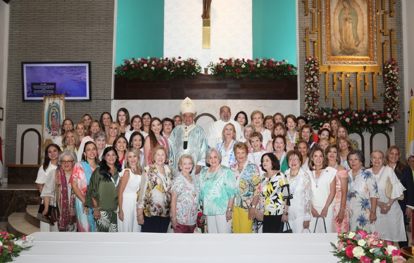 Se hizo una misa concelebrada y presidida por Monseñor José Domingo Ulloa. Foto: Cortesía Se hizo una misa concelebrada y presidida por Monseñor José Domingo Ulloa. Foto: Cortesía