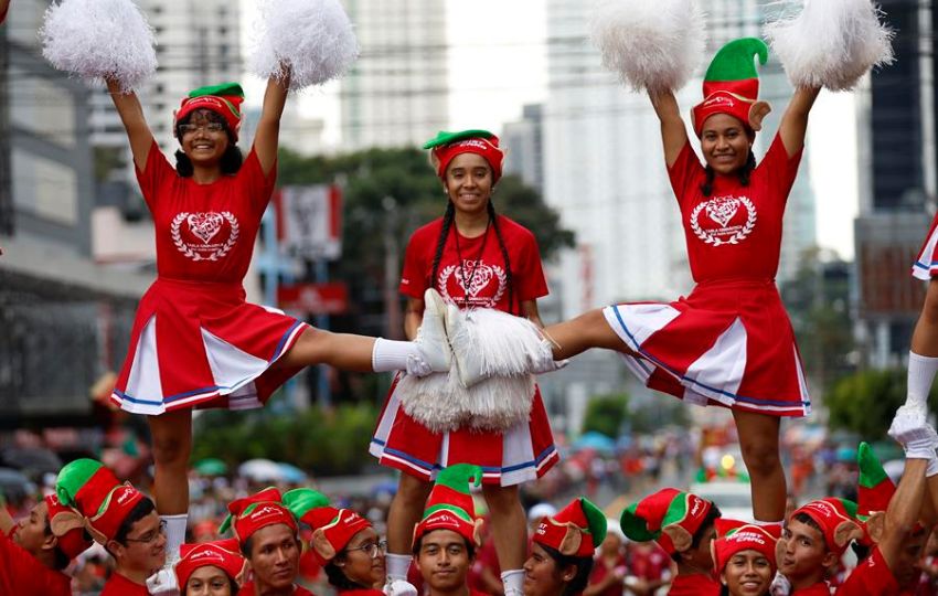 navidad_desfile_2.jpg navidad_desfile_2.jpg