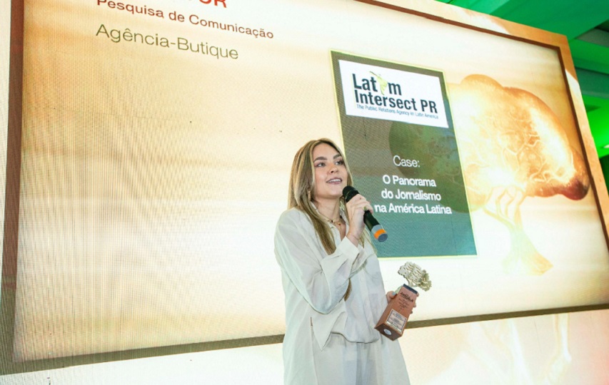 Livia Gammardella, Directora del área de Digital Marketing de LIPR, también fue galardonada recientemente por PRovoke Media a través de su programa Young Changemakers 2025. Livia Gammardella, Directora del área de Digital Marketing de LIPR, también fue galardonada recientemente por PRovoke Media a través de su programa Young Changemakers 2025.