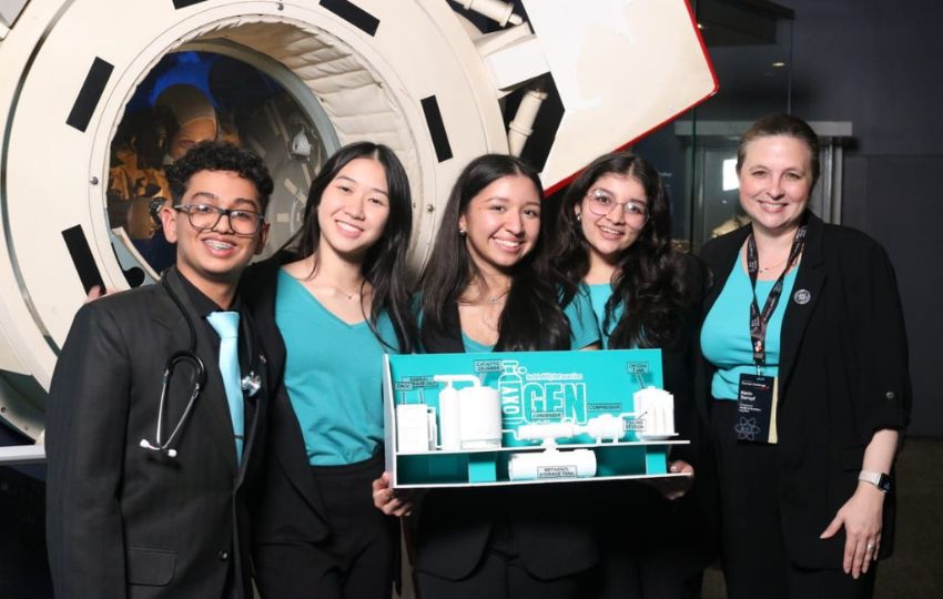 estudiantes_nasa_2.jpg