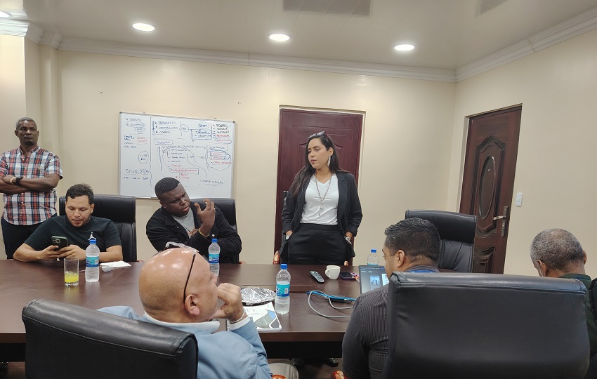 Xiomara Jiménez de Ingeniería Municipal, detalló la evolución mensual de la recaudación, con un crecimiento sostenido desde inicios del año . Foto. Diómedes Sánchez Xiomara Jiménez de Ingeniería Municipal, detalló la evolución mensual de la recaudación, con un crecimiento sostenido desde inicios del año . Foto. Diómedes Sánchez
