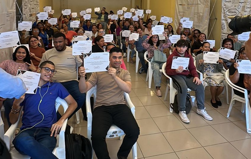 Cada uno de estos emprendedores representa el talento y la determinación que existe en las comunidades. Cortesía Cada uno de estos emprendedores representa el talento y la determinación que existe en las comunidades. Cortesía