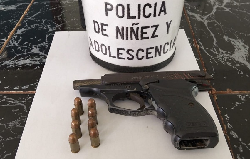 El menor fue puesto a órdenes de la fiscalía de adolescentes para continuar con su debido trámite. Foto. Policía Nacional El menor fue puesto a órdenes de la fiscalía de adolescentes para continuar con su debido trámite. Foto. Policía Nacional