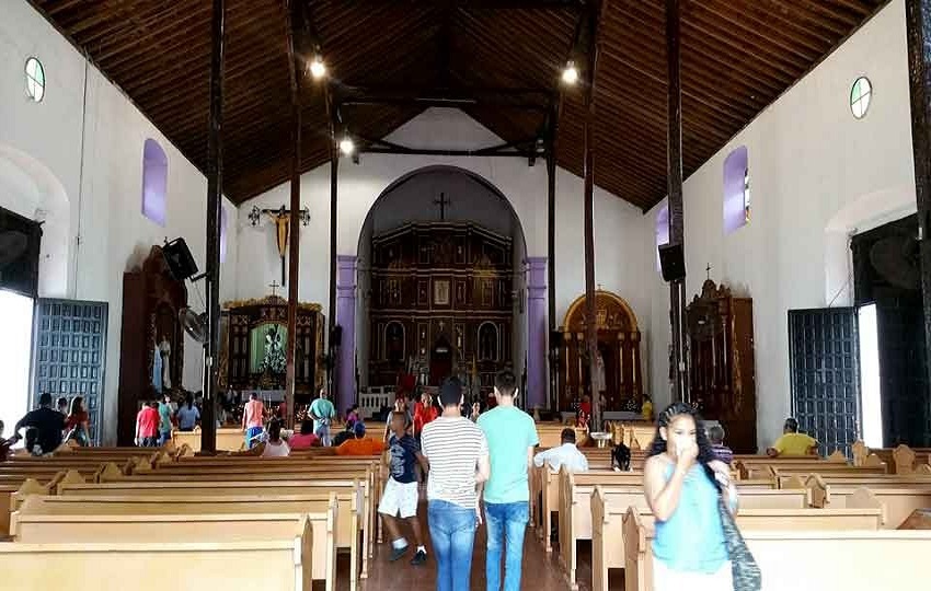 Los feligreses empiezan a llegar desde este fin de semana. 