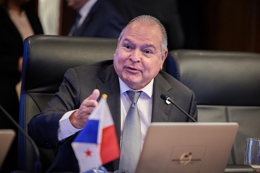 mop_ministro_andrade_boquete_0.jpg