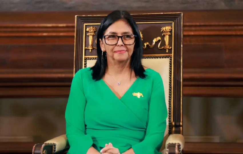 delcy-imagen.jpg Delcy Rodríguez durante la juramentación. EFE