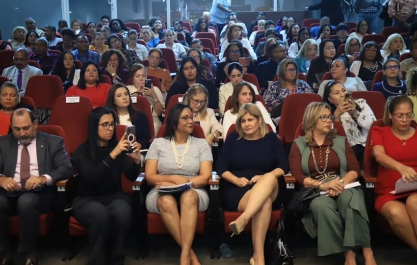 ministerio_de_la_mujer_debate.jpg ministerio_de_la_mujer_debate.jpg