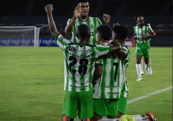 Jugadores de Alianza FC . Foto: @LPF Jugadores de Alianza FC . Foto: @LPF