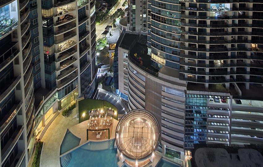 Vista nocturna desde una habitación del JW Marriott. Foto: Fanny Arias