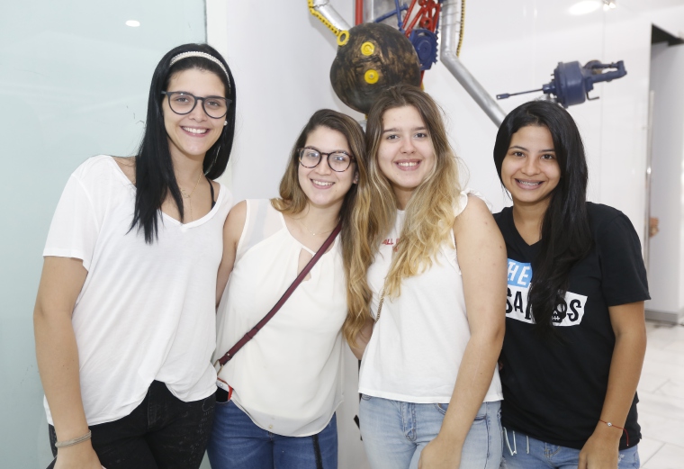 5. Eugenia Meléndez, Natalia Samuel, Andrea Peña y Michelle Hernández. 5. Eugenia Meléndez, Natalia Samuel, Andrea Peña y Michelle Hernández.