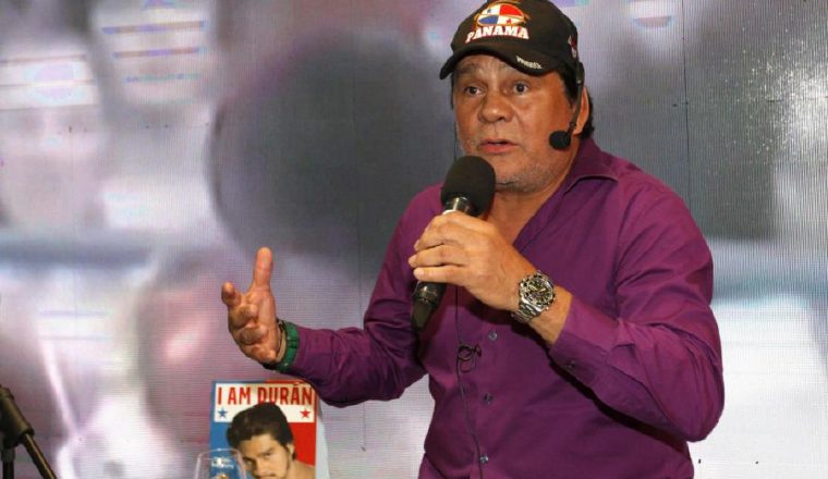 6  La gloria del boxeo panameño presenta su libro. Fotos:@robertoduranbox 