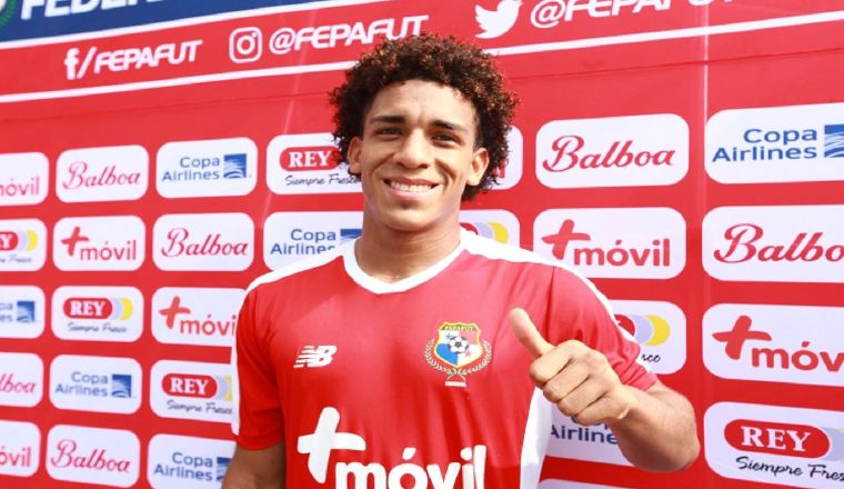 Adalberto Carrasquilla Adalberto Carrasquilla en los entrenamientos de la seleción de Panamá. Foto:Anayansi Gamez